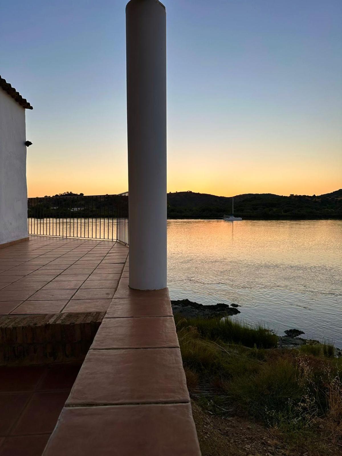 Magnifica Casa A Orillas Del Guadiana Huelva Kültér fotó